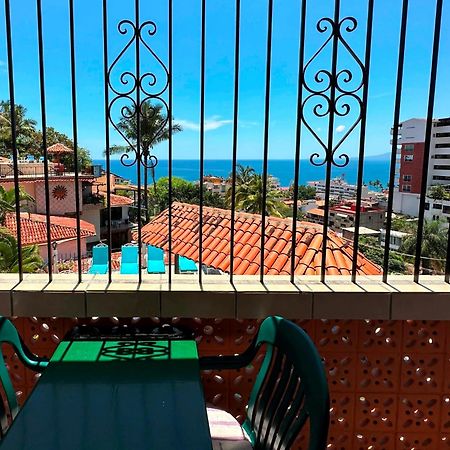 الشقق الفندقية بويرتو فالارتافي  Casa Anita المظهر الخارجي الصورة